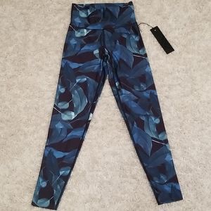 Kyodan Moulded Silhouette Blue Tights